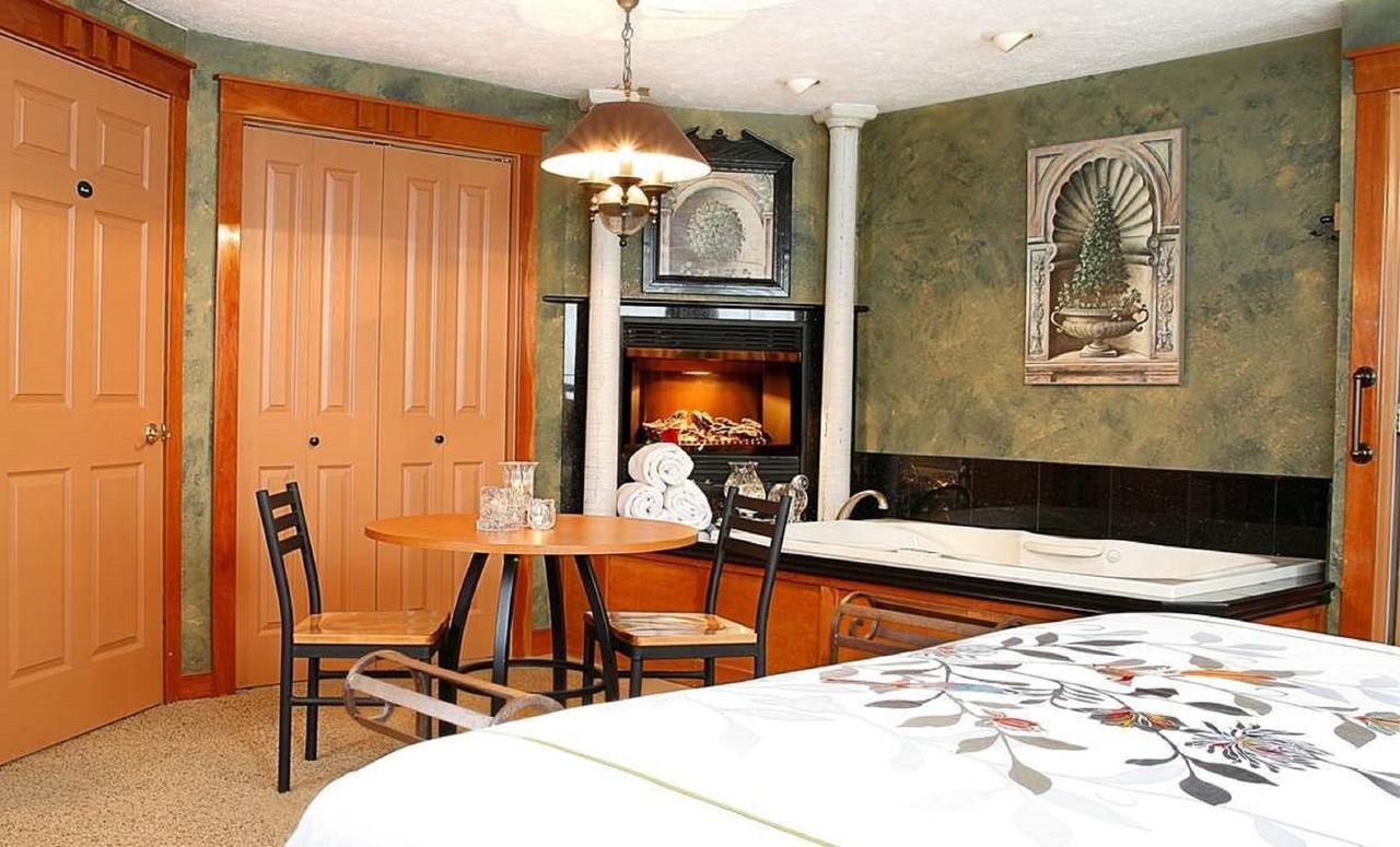 Prairieside Suites Luxury Bed & Breakfast 格兰维尔 外观 照片