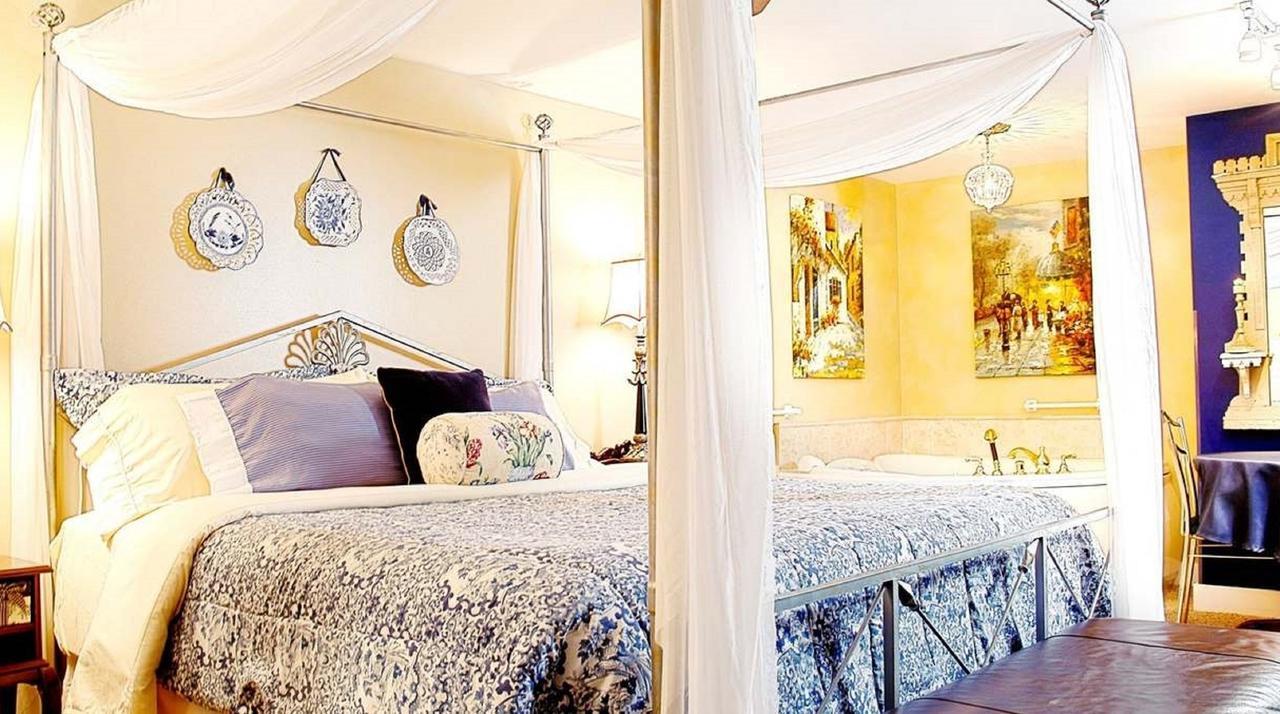 Prairieside Suites Luxury Bed & Breakfast 格兰维尔 外观 照片